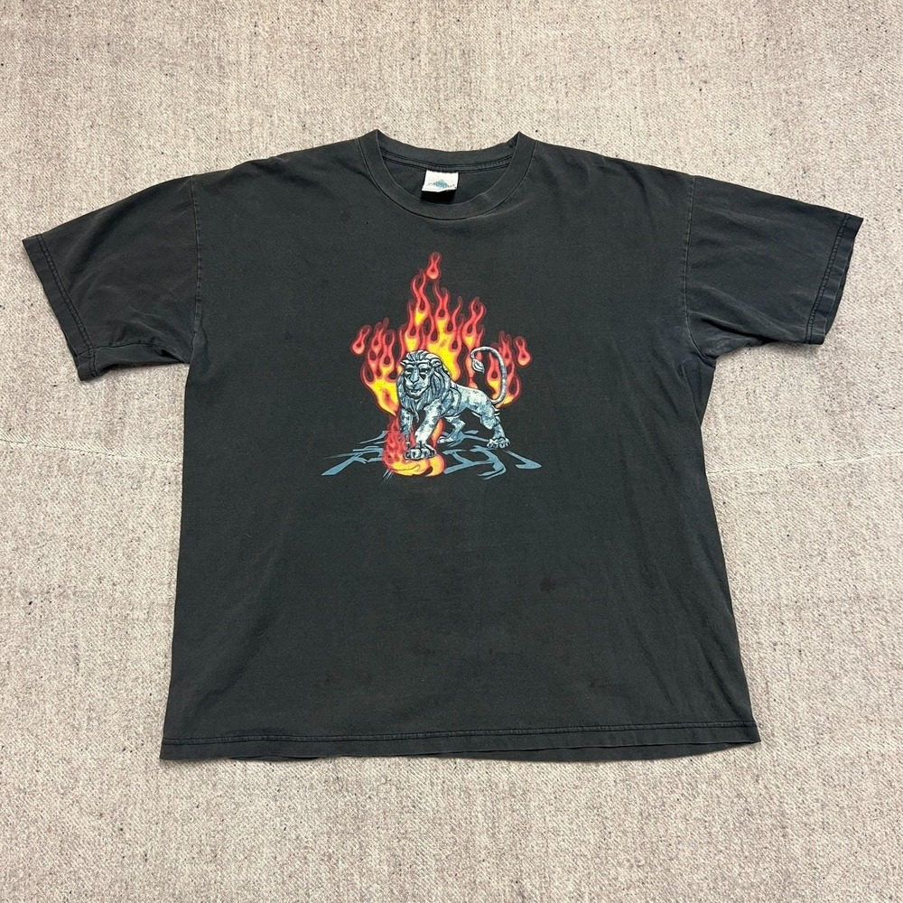 Vintage Lion Shirt Mens Large Black 1990s Flames Grunge Faded USA